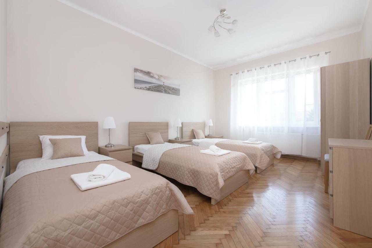 Apartment Mirada